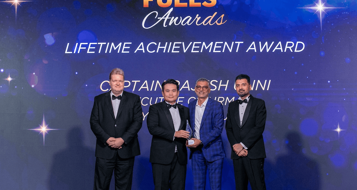 Rajesh Unni 선장, 평생 공로상 수상 및 Synergy Marine Group, 2023년 올해의 선박 관리자 수상